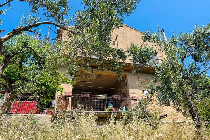 Image No.4-2 Bed House for sale