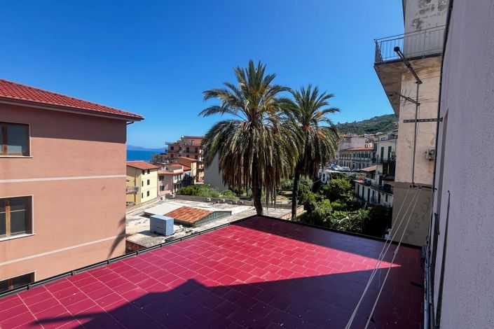 Image No.20-2 Bed Apartment for sale