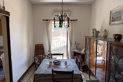 964a0b17fe69b18a1c3f2ea3c5bd125f2215c0fb18192