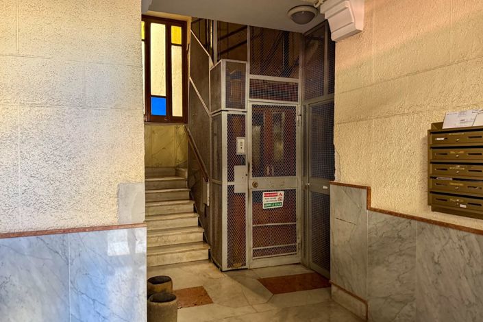 Image No.18-3 Bed Apartment for sale