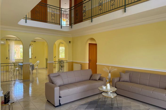 Image No.11-4 Bed Villa for sale