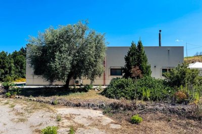 a0277531383985d3f1d74f544a48f237f4453c75e3192