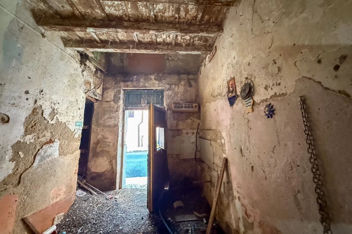 Image No.2-2 Bed House for sale