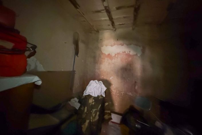 Image No.4-2 Bed House for sale