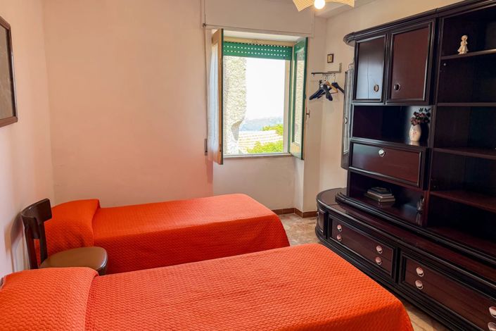 Image No.9-3 Bed Apartment for sale