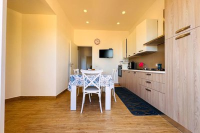 ccd58b9158714157bdcdaddb32fe238c3b91ea0f32192