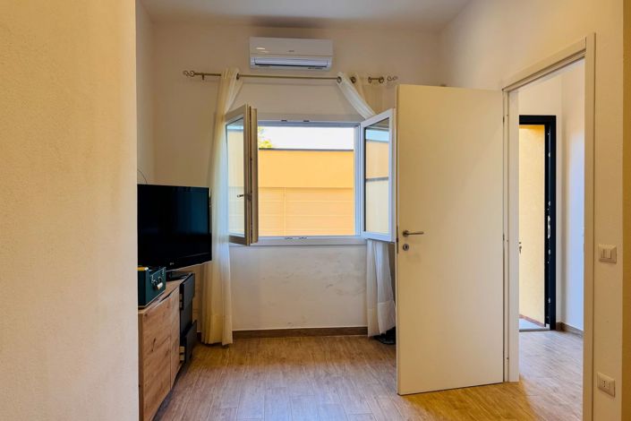 Image No.27-2 Bed Apartment for sale