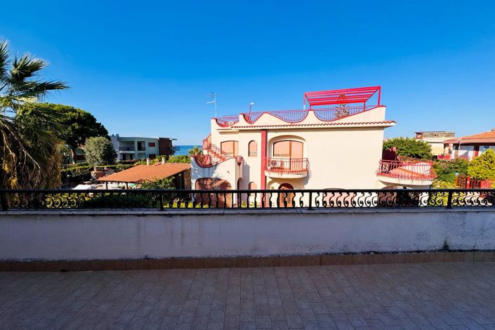 Image No.25-6 Bed Villa for sale