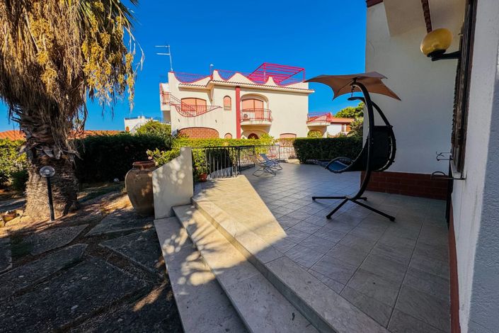 Image No.7-6 Bed Villa for sale