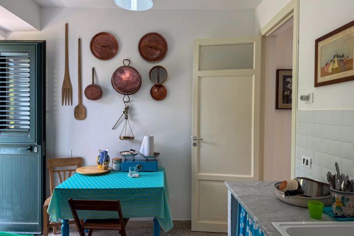 Image No.11-2 Bed House for sale