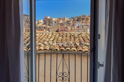 cb2eaa9b40578d080def28e4d43fb1a3cba00fc977192