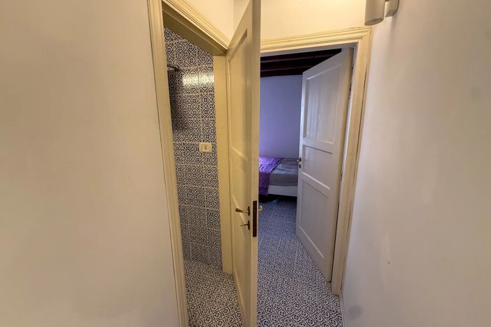 Image No.15-2 Bed House for sale