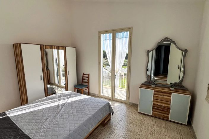 Image No.14-3 Bed Apartment for sale