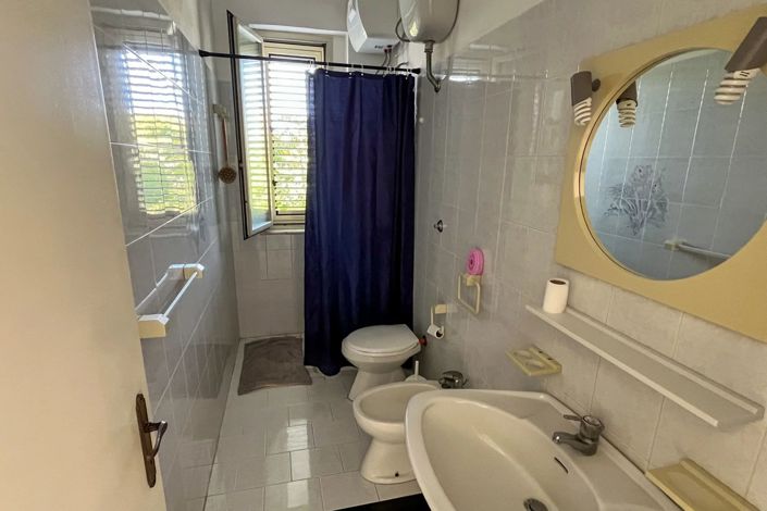 Image No.18-3 Bed Apartment for sale