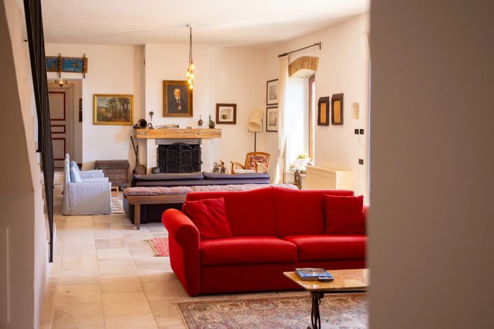 Image No.17-7 Bed Villa for sale