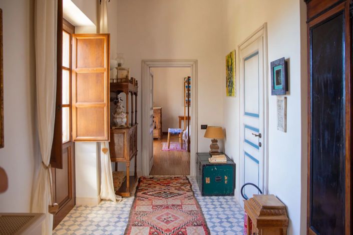 Image No.26-7 Bed Villa for sale