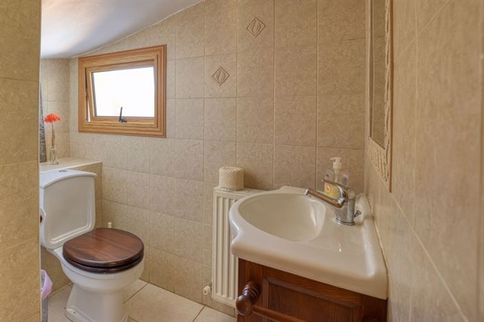 Image No.17-3 Bed Villa for sale