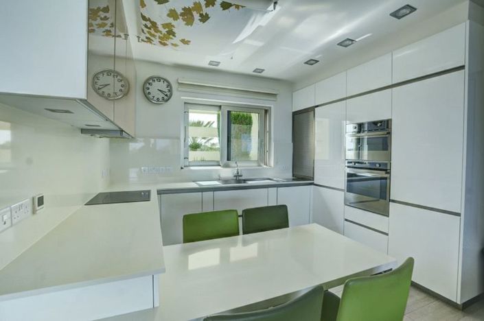 Image No.12-Villa de 7 chambres à vendre à Ayia Thekla