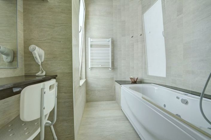 Image No.26-Villa de 7 chambres à vendre à Ayia Thekla