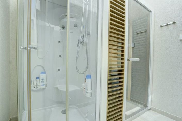 Image No.27-Villa de 7 chambres à vendre à Ayia Thekla