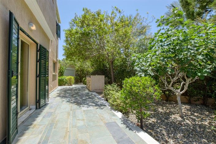 Image No.35-Villa de 5 chambres à vendre à Neon Chorion