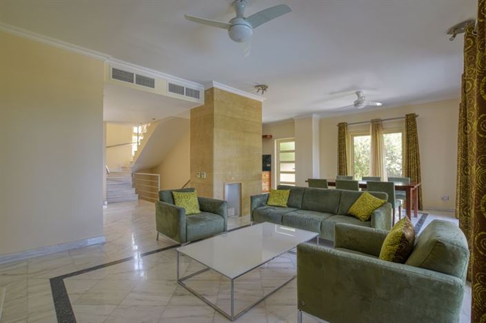 Image No.5-Villa de 5 chambres à vendre à Neon Chorion