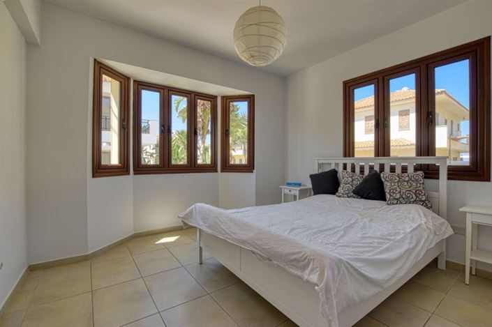 Image No.19-Villa de 4 chambres à vendre à Pernera