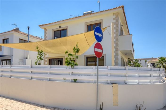 Image No.24-Villa de 4 chambres à vendre à Pernera