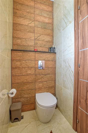 Image No.10-3 Bed Villa for sale