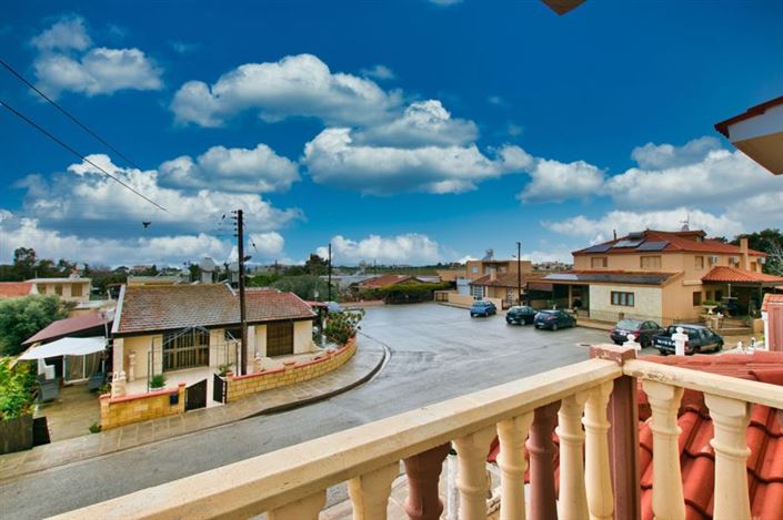 Image No.3-Villa de 4 chambres à vendre à Xylophaghou