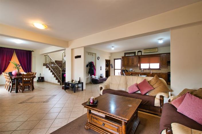 Image No.6-Villa de 4 chambres à vendre à Xylophaghou