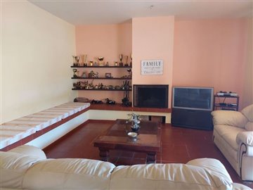 whatsapp-image-2022-04-28-at-23506-pm