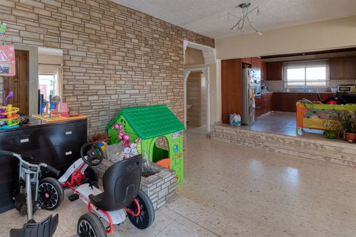 Image No.5-Villa de 4 chambres à vendre à Paralimni