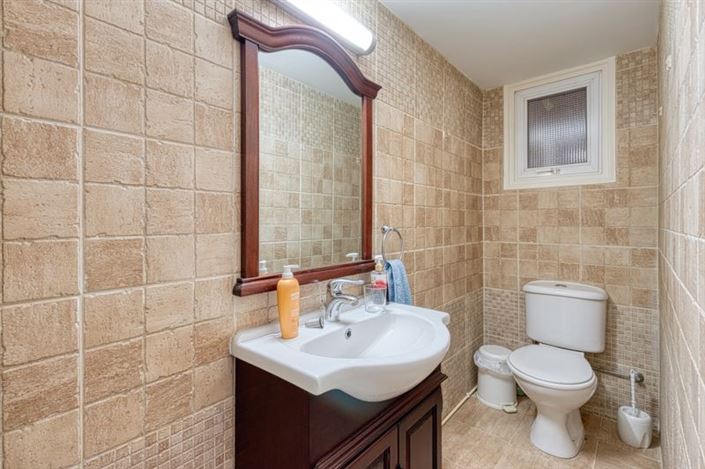 Image No.20-Bungalow de 4 chambres à vendre à Deryneia