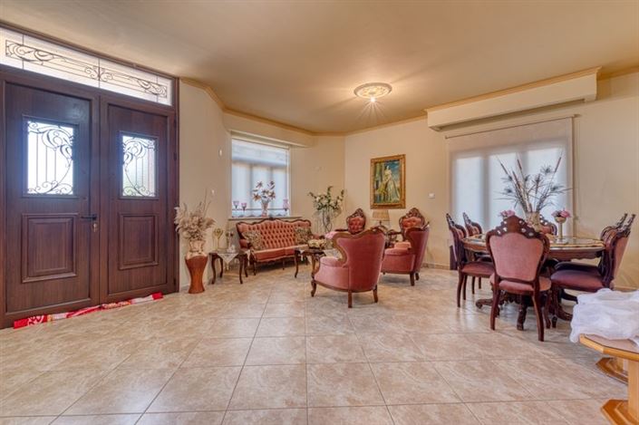 Image No.4-Villa de 4 chambres à vendre à Vrysoules