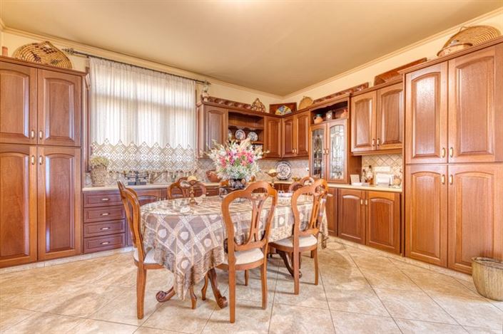 Image No.2-Villa de 4 chambres à vendre à Vrysoules