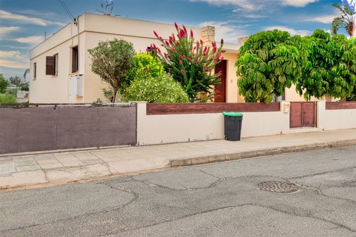 Image No.19-Bungalow de 4 chambres à vendre à Deryneia