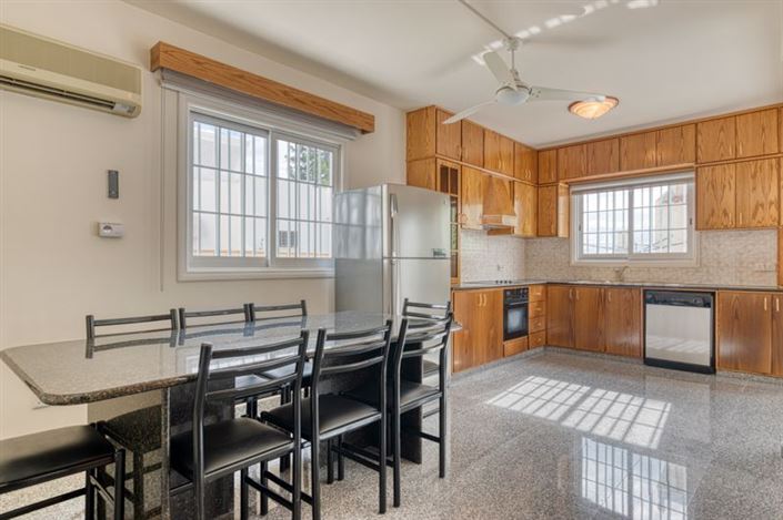 Image No.7-Villa de 3 chambres à vendre à Oroklini