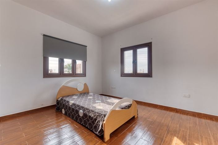 Image No.11-Villa de 4 chambres à vendre à Frenaros