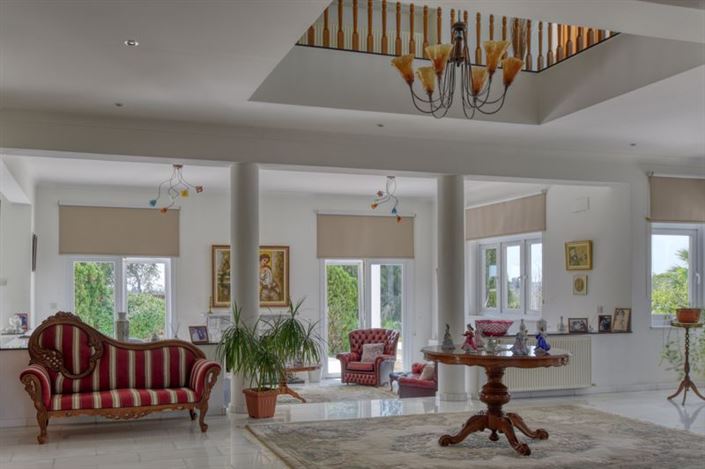 Image No.4-7 Bed Villa for sale