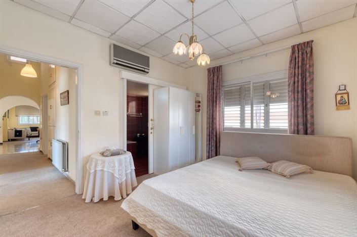 Image No.20-Villa de 7 chambres à vendre à Faneromeni