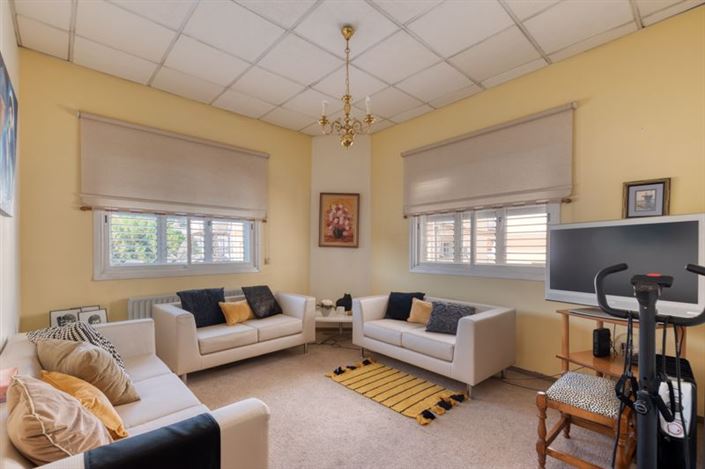 Image No.29-Villa de 7 chambres à vendre à Faneromeni