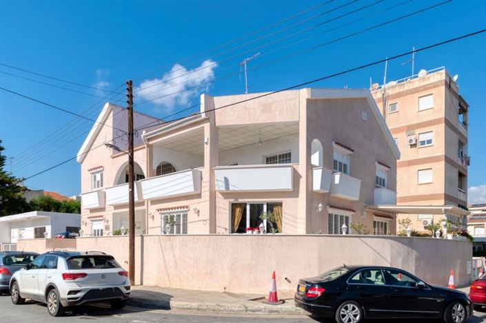 Image No.43-Villa de 7 chambres à vendre à Faneromeni