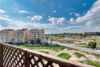 view-from-kitchen-dinning-balcony