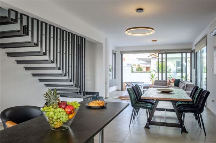 Image No.3-Villa de 4 chambres à vendre à Leivadia