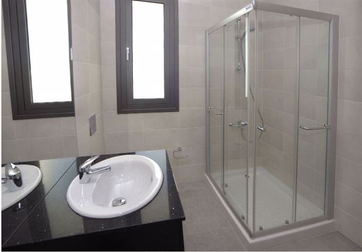 Image No.12-Villa de 5 chambres à vendre à Leivadia