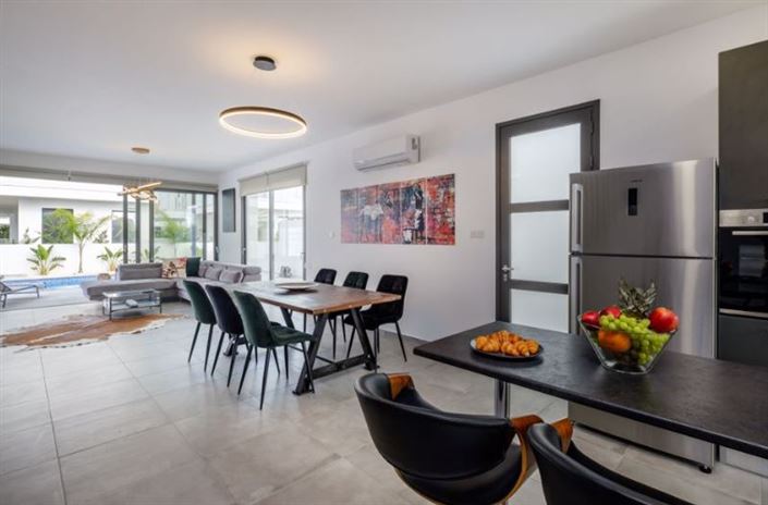 Image No.3-Villa de 5 chambres à vendre à Leivadia