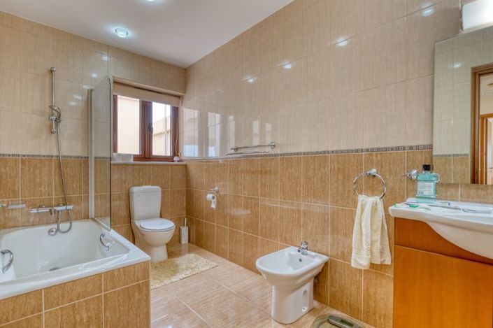 Image No.21-Villa de 3 chambres à vendre à Frenaros