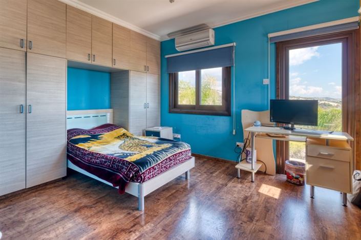 Image No.22-4 Bed Villa for sale