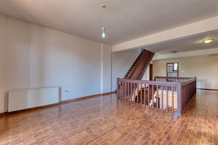 Image No.17-Villa de 6 chambres à vendre à Larnaca